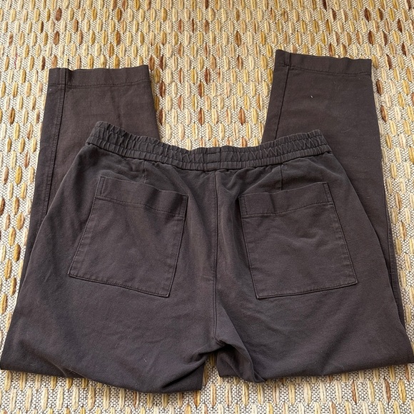 Uniqlo Men's Dark Gray Twill Jogger Pants - Picture 6 of 7